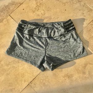 🏋🏽‍♀️🤸🏼‍♀️✨Yoga/Workout Shorts 🏋🏽‍♀️🤸🏼‍♀️✨